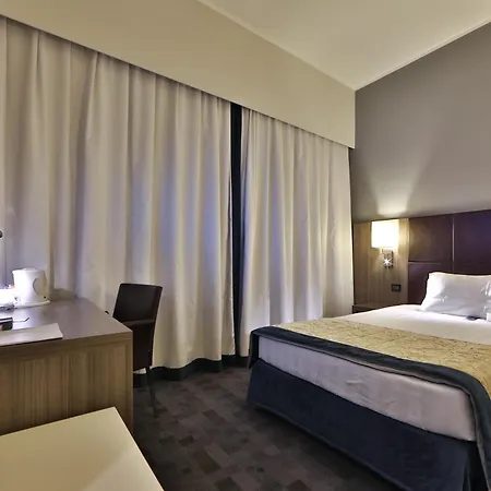Hotel Western Borgolecco 4*