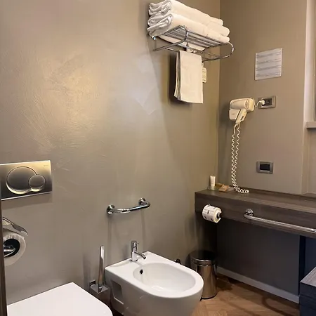 Western Borgolecco Hotel