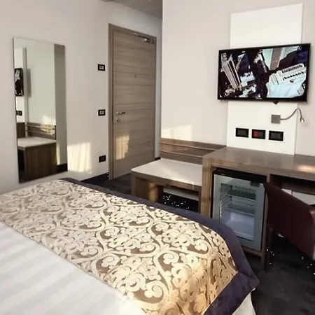 Hotel Western Borgolecco 4*